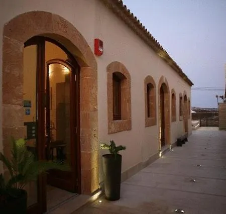 Hotel Life Kalaonda