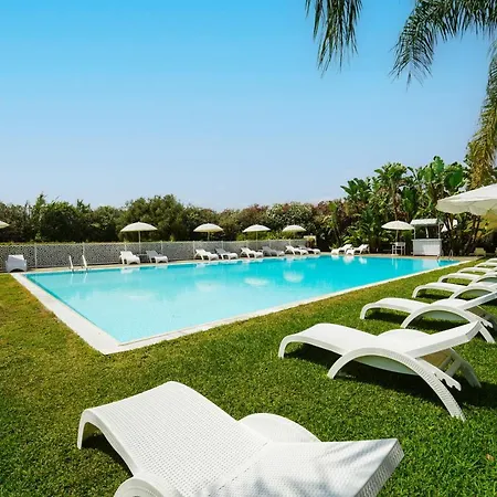 Life Kalaonda Szálloda