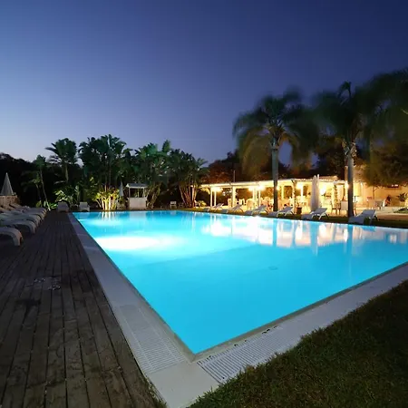 Life Kalaonda Szálloda