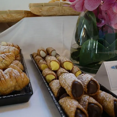 Life Kalaonda Сиракузы