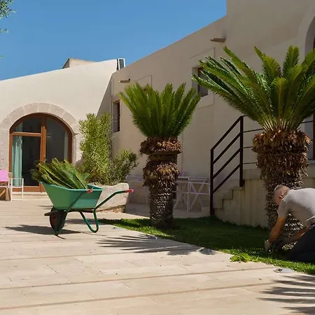 Отель Life Kalaonda Сиракузы