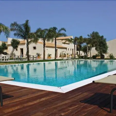 Отель Life Kalaonda Сиракузы